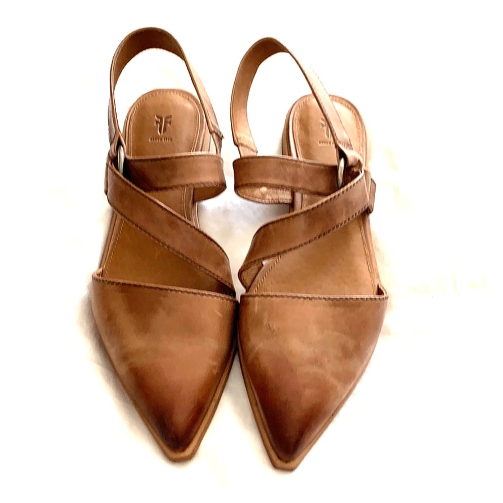 Frye Kenzie Strappy Harness Ballet Flat Size 8